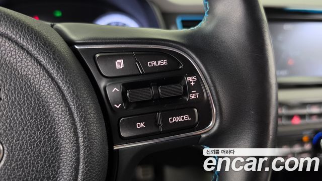 Kia Niro 2017 — photo 20