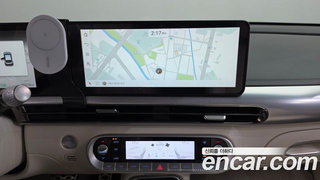 Genesis GV60 2022 — photo 18