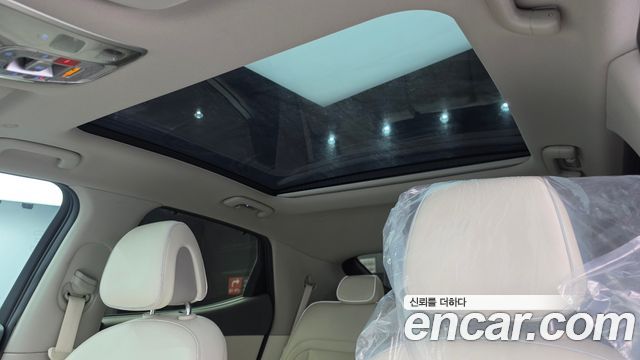 Genesis GV60 2022 — photo 21