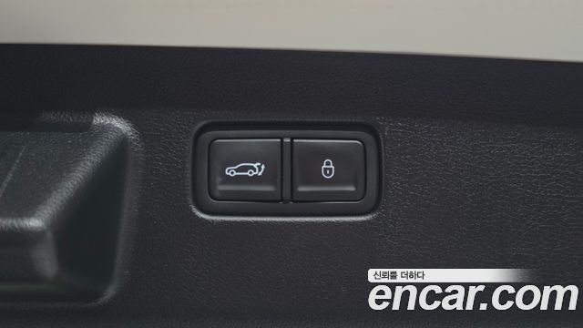 Genesis GV60 2022 — photo 22
