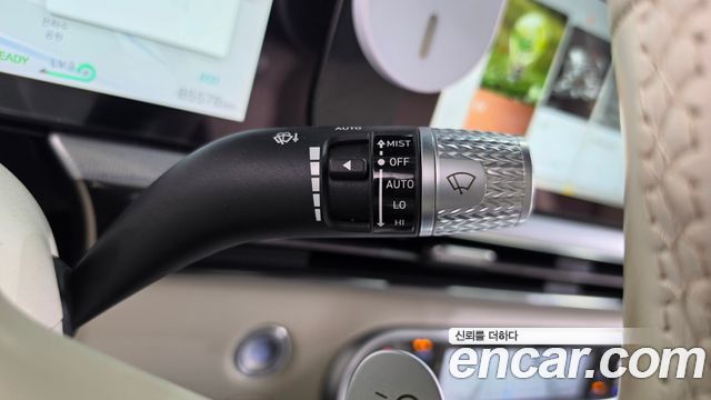 Genesis GV60 2022 — photo 27