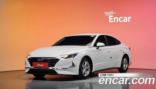 Hyundai Sonata 2022 — photo 1