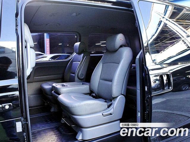 Hyundai Starex 2015 — photo 6
