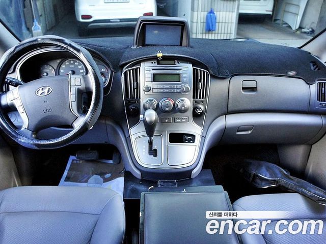 Hyundai Starex 2015 — photo 7