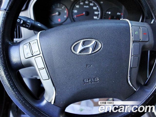 Hyundai Starex 2015 — photo 8