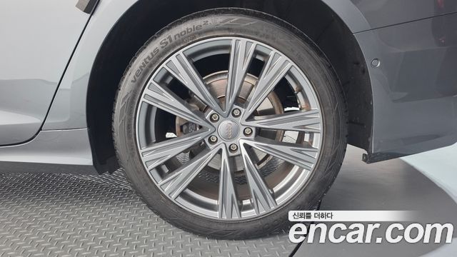 Audi A6 2020 — photo 7