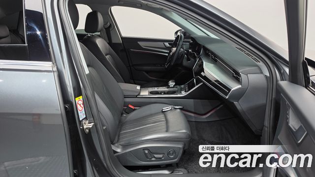 Audi A6 2020 — photo 16