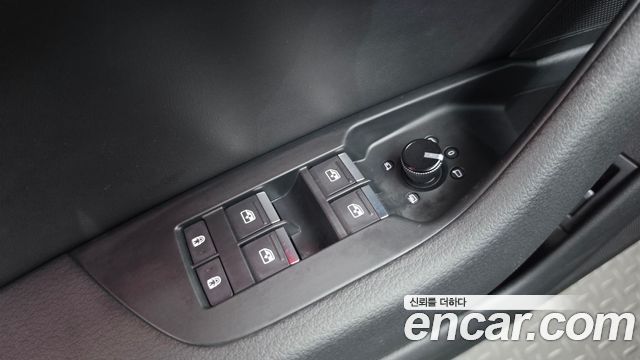 Audi A6 2020 — photo 36