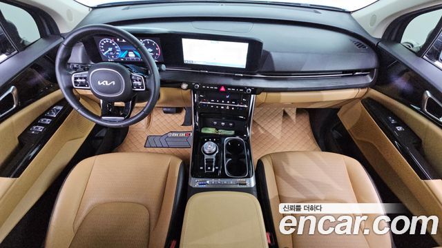 Kia Canival 2023 — photo 7
