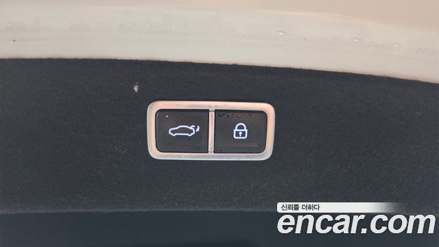 Genesis G80 2022 — photo 23