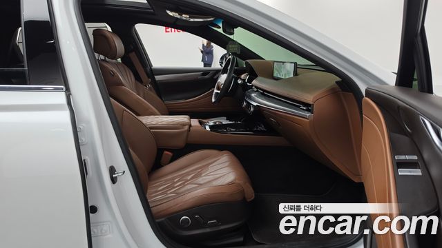 Genesis G80 2022 — photo 16
