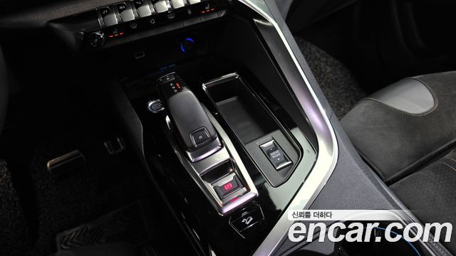 Peugeot 3008 2021 — photo 12