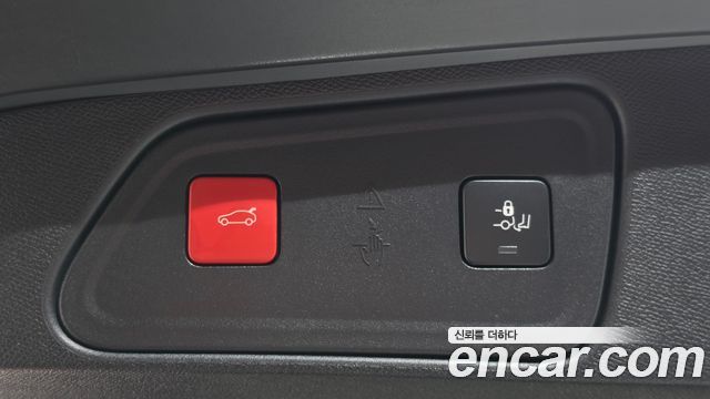 Peugeot 3008 2021 — photo 23
