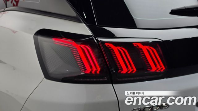 Peugeot 3008 2021 — photo 9