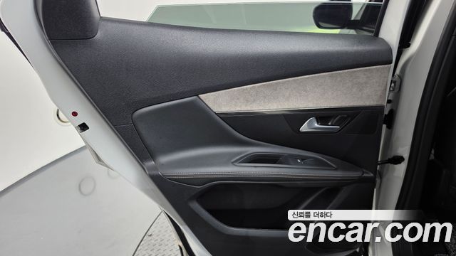 Peugeot 3008 2021 — photo 15
