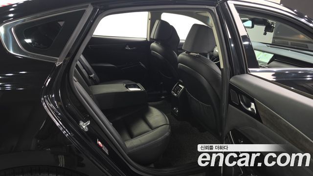 Kia K7 2020 — photo 18