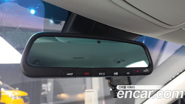 Kia K7 2020 — photo 24