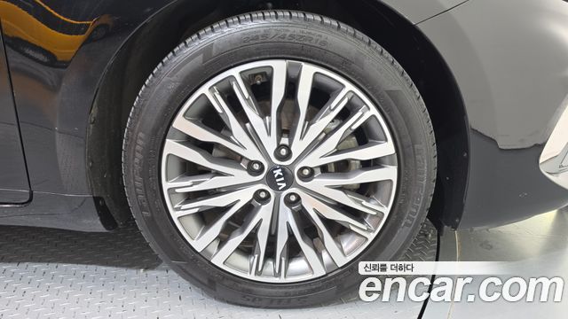 Kia K7 2020 — photo 7