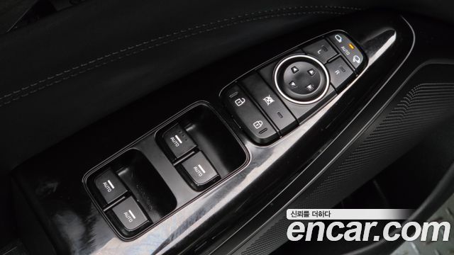 Kia K7 2020 — photo 28