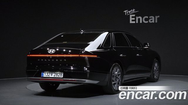 Hyundai Grandeur 2026 — photo 2