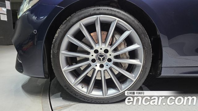 Mercedes-Benz E-Class 2019 — photo 5