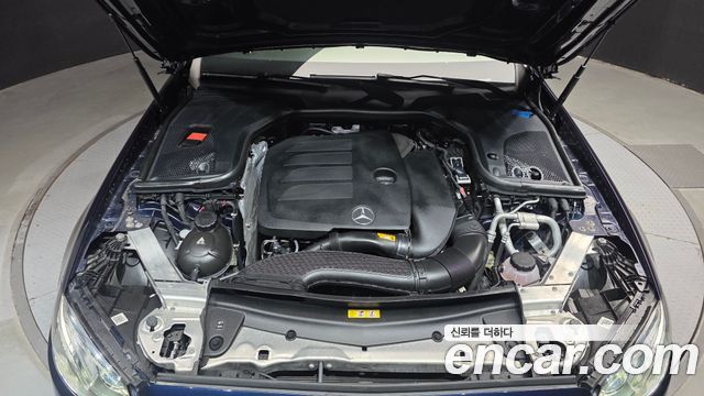 Mercedes-Benz E-Class 2019 — photo 6