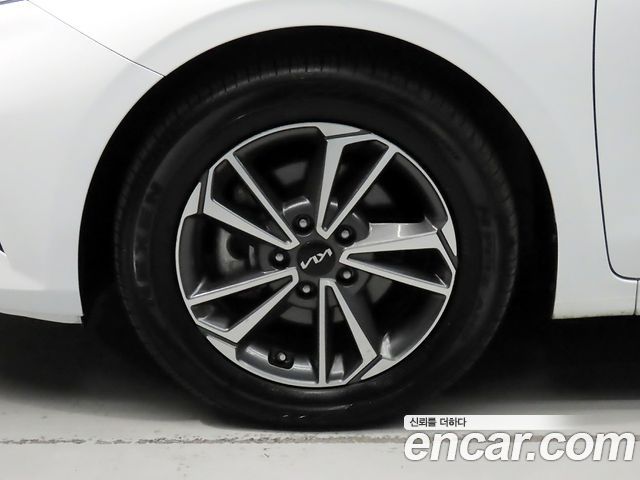 Kia K3 2022 — photo 5