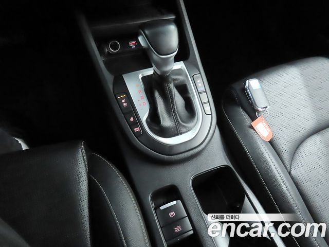 Kia K3 2022 — photo 9