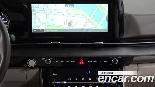 Kia Canival 2023 — photo 20