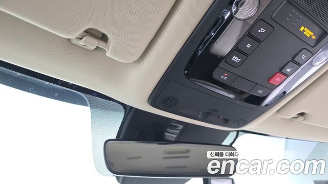 Kia Canival 2023 — photo 25