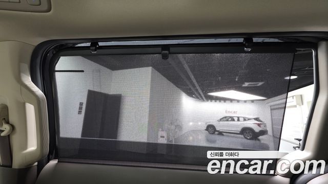 Kia Canival 2023 — photo 34