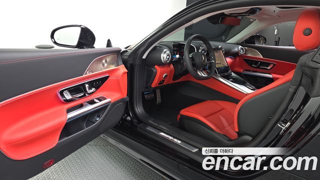 Mercedes-Benz AMG GT 2025 — photo 10