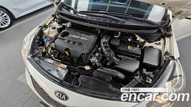 Kia K3 2015 — photo 6