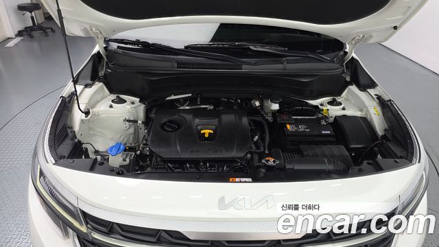 Kia Seltos 2023 — photo 6
