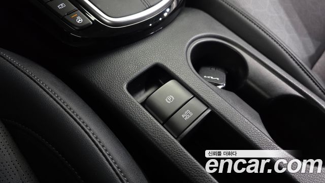 Kia Seltos 2023 — photo 18