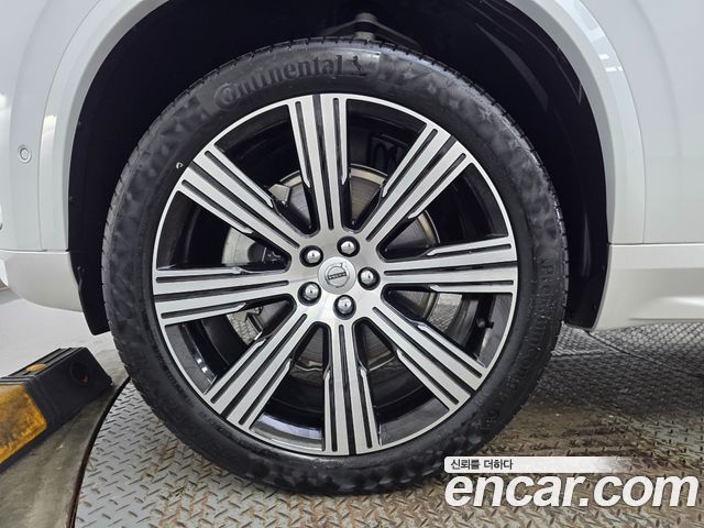 Volvo XC90 2024 — photo 5