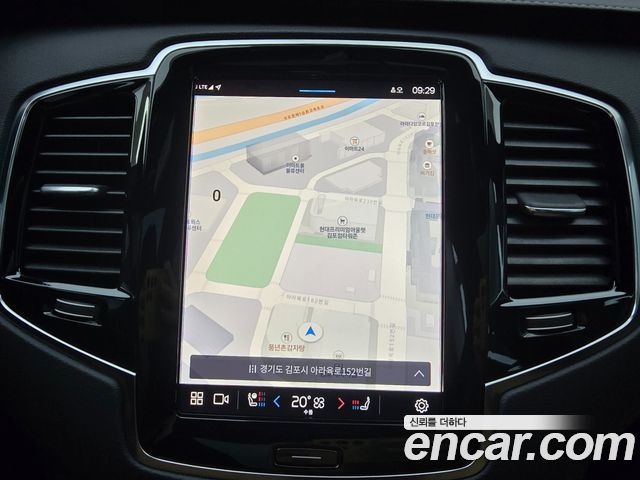 Volvo XC90 2024 — photo 13