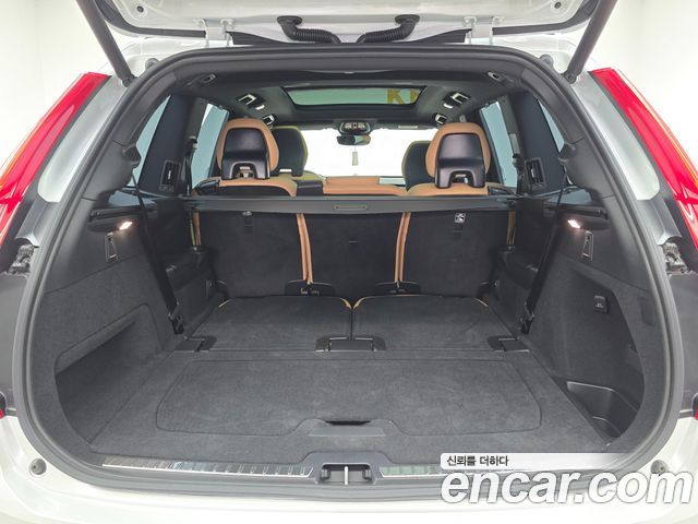 Volvo XC90 2024 — photo 20