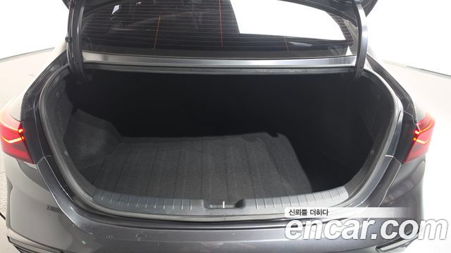 Kia K3 2019 — photo 21