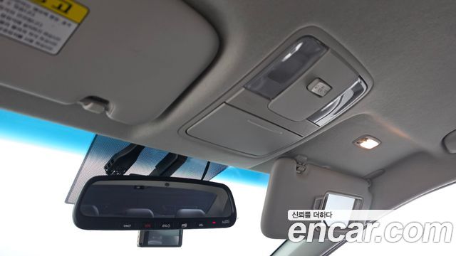 Kia K3 2019 — photo 23