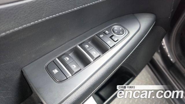 Kia K3 2019 — photo 27