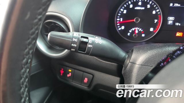 Kia K3 2019 — photo 29