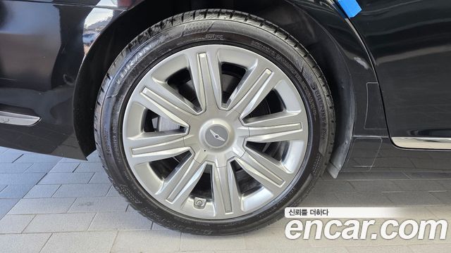 Genesis EQ900 2016 — photo 5