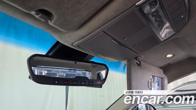 Genesis EQ900 2016 — photo 23