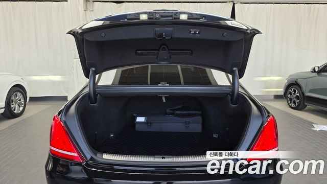 Genesis EQ900 2016 — photo 26