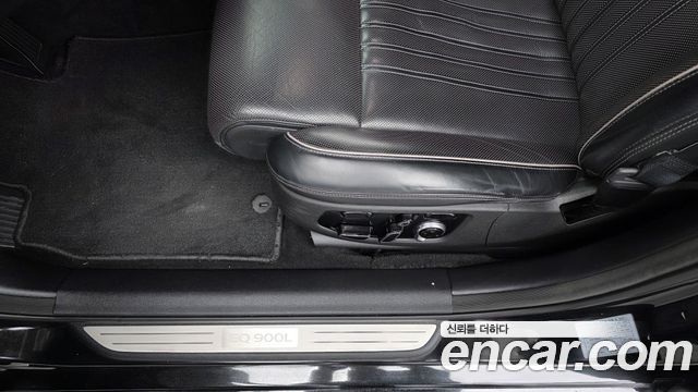 Genesis EQ900 2016 — photo 31