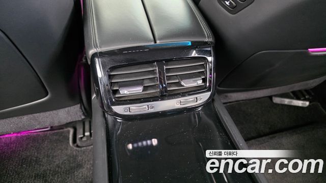 Genesis EQ900 2016 — photo 32