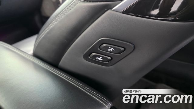 Genesis EQ900 2016 — photo 34