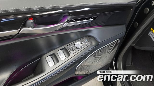 Genesis EQ900 2016 — photo 35