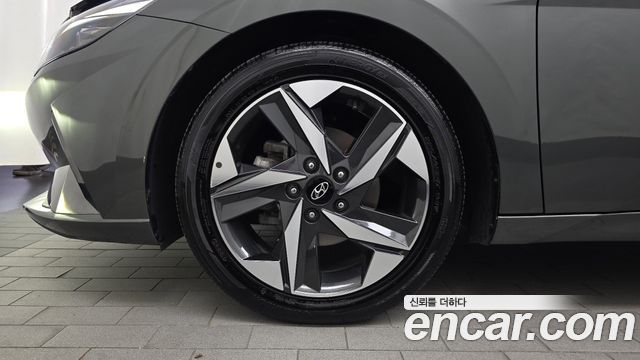 Hyundai AVANTE 2022 — photo 5